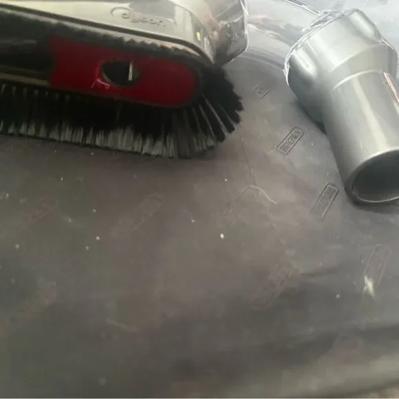 Dyson Multi-Angle Brush Up Top Tool Dust Attachment vacuum - Picture 3 of 3